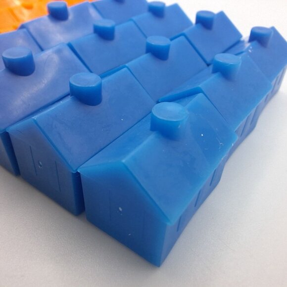 Monopoly Houses Hotels Dice Replacement Pieces Blue Orange Fox Family Guy Game - Picture 5 of 6